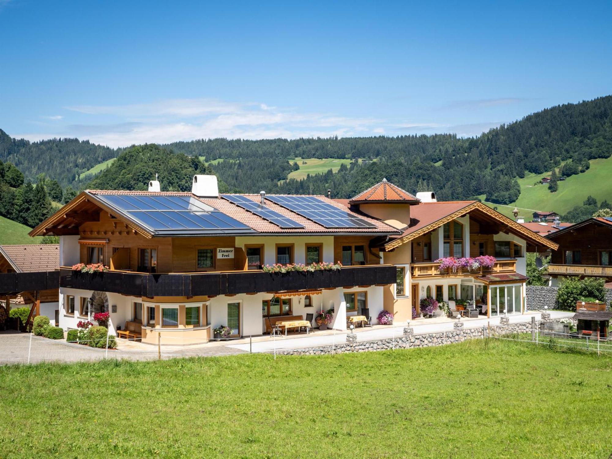 Hotel Haus Daniela à Wildschoenau Extérieur photo